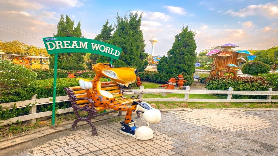 dream world bangkok